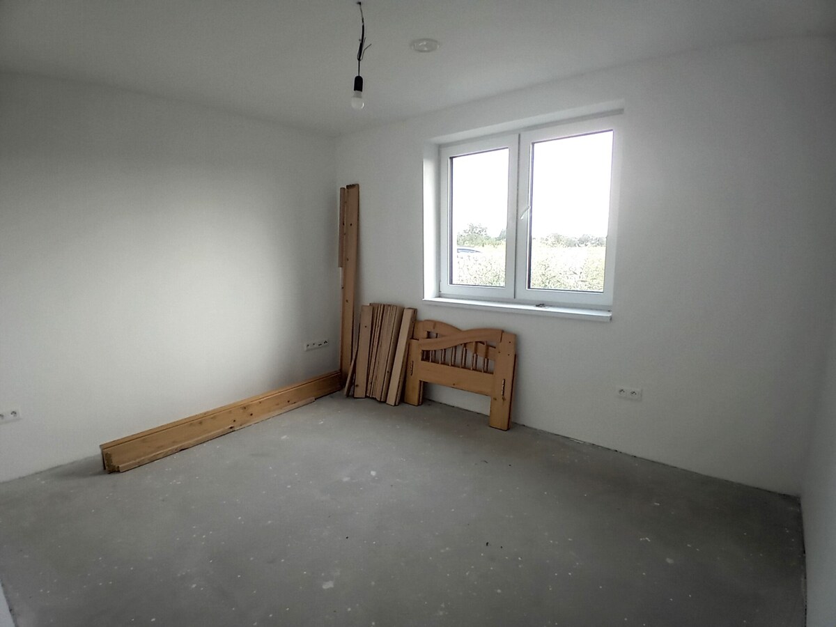 Predaj moderná novostavba - bungalov, v krásnom, tichom prostredí, Bru — foto 4