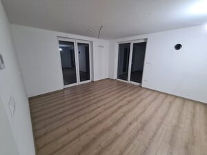 Predaj moderná novostavba - bungalov, v krásnom, tichom prostredí, Bru — foto 9
