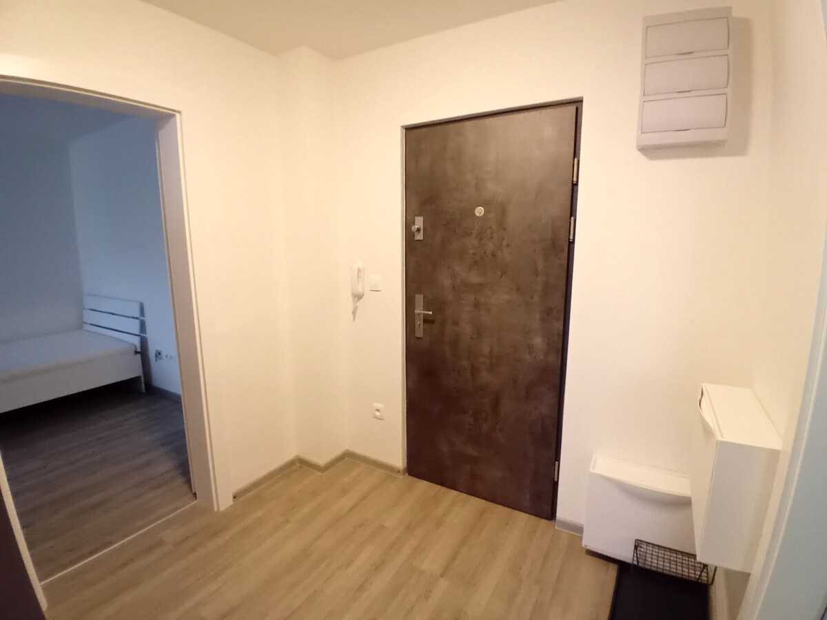 Prenájom krásny, nadštandardný 2-izbový byt + loggia, v príjemnom pros — foto 9