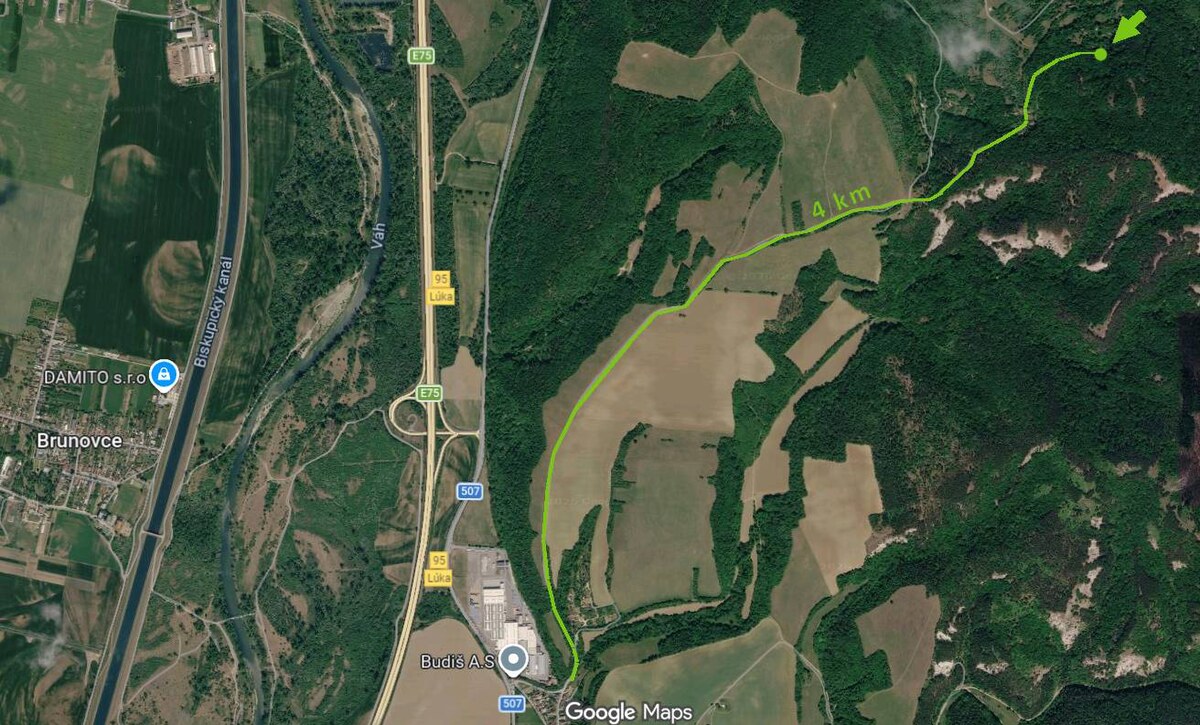 JEDINEČNÁ NEHNUTEĽNOSŤ POD HRADOM TEMATÍN – RODINNÝ DOM + 13046m2 — foto 34