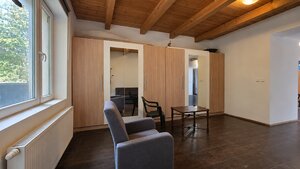 JEDINEČNÁ NEHNUTEĽNOSŤ POD HRADOM TEMATÍN – RODINNÝ DOM + 13046m2 — foto 18