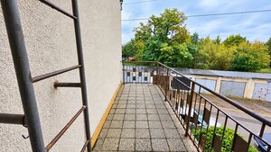 Priestranný rodinný dom na Floreáte v Piešťanoch – pozemok 616 m² — foto 18