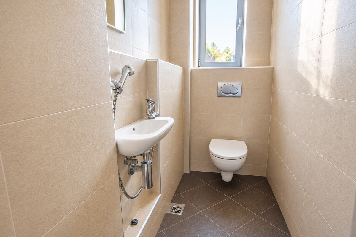 Moderné a luxusné administratívne priestory s terasou, 124 m2,Dunajská — foto 13
