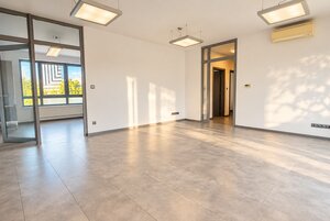 Moderné a luxusné administratívne priestory s terasou, 124 m2,Dunajská — foto 2