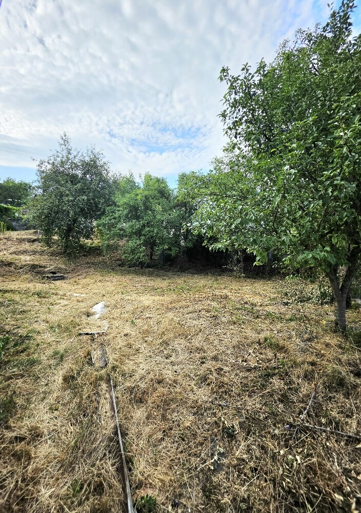 REZERVOVANÉ Rodinný dom s krásnym pozemkom v obci Kšinná/POZEMOK 831 m — foto 5