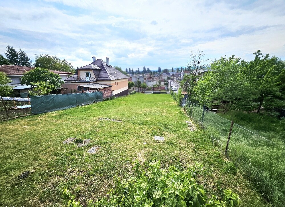 POZEMOK  Bánovce nad Bebravou – 640 m² / CENTRUM MESTA/ ZNÍŽENÁ CENA