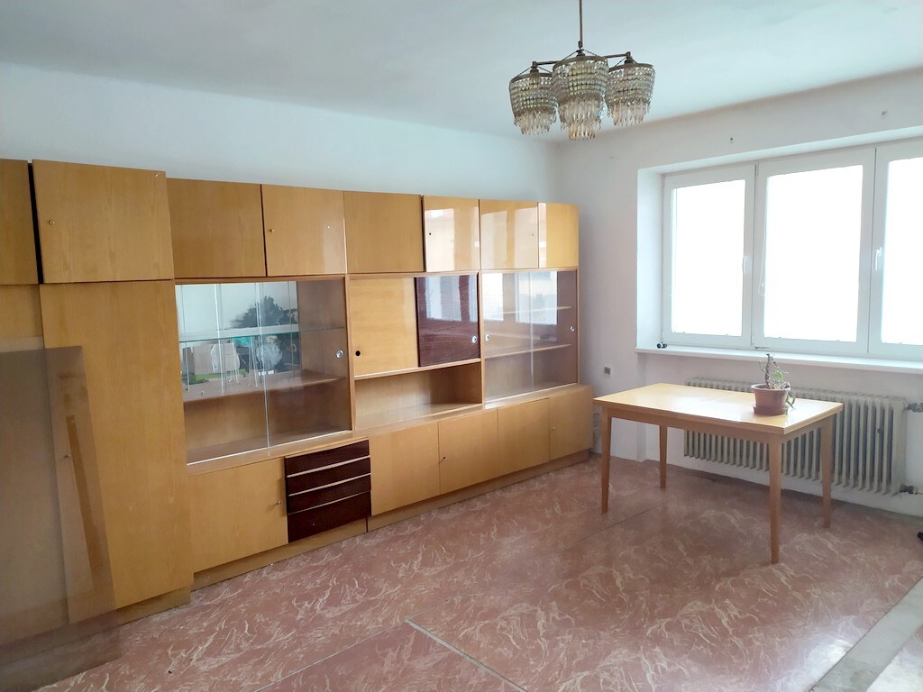 DVOJGENERAČNÝ DOM VO VRBOVOM – 270 m² + POZEMO355 m² | 169 000 € — foto 7