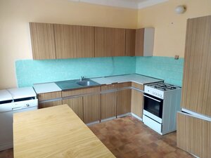 DVOJGENERAČNÝ DOM VO VRBOVOM – 270 m² + POZEMO355 m² | 169 000 € — foto 5
