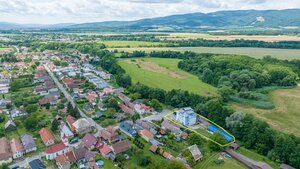 Exkluzívna ponuka Komerčný objekt Pravenec, pozemok 2100 m2 — foto 1