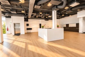 Na prenájom reprezentatívny  priestor 231 m² –  Dunajská ulica - BA -I — foto 3
