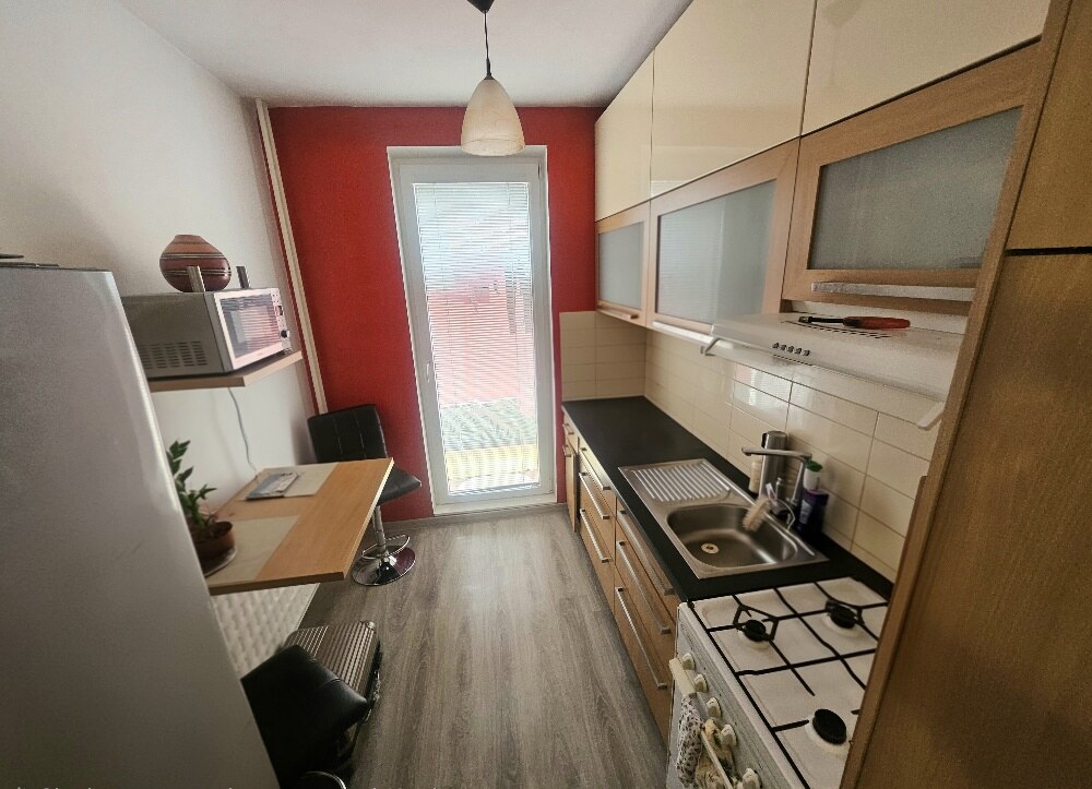 REZERVOVANÉ 1 izbový byt Bánovce nad Bebravou /DUBNIČKA/LOGGIA/PIVNICA — foto 2