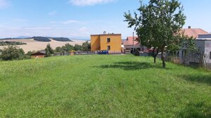 STAVEBNÝ POZEMOK 2250 m2 TRENČIANSKE MITICE — foto 3