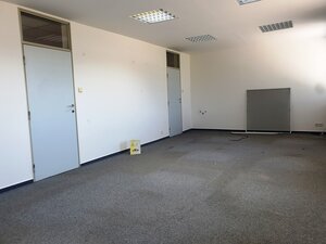 Administratívna budova so sklad. priestormi 1200 m2 - Tr. Bohuslavice — foto 19