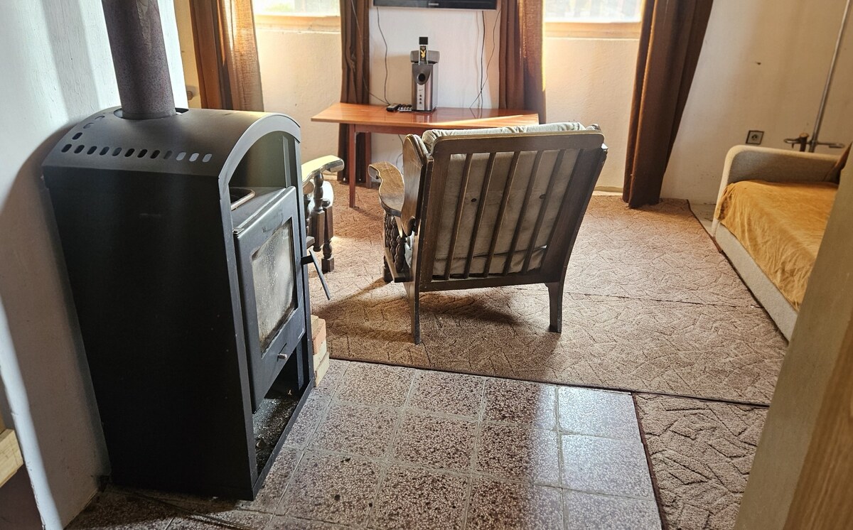Rekreačná 2 podlažná chata v obci Čavoj pri Valaskej Belej — foto 4
