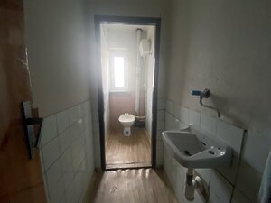 Komerčná budova - Ilava - centrum mesta — foto 9