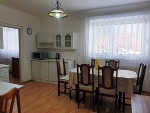 2-podlažný rodinný dom 320 m2 s pozemkom 1518 m2 - Bzince p. Javorinou — foto 14