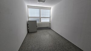 Kancelária 70 m² (50m2 + 20m2) na prenájom - Piešťany, Vajanského — foto 4