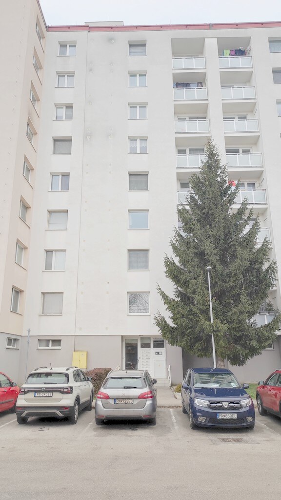 REZERVOVANÉ*** Veľký 4-izbový byt, 90m2, Piešťany — foto 15