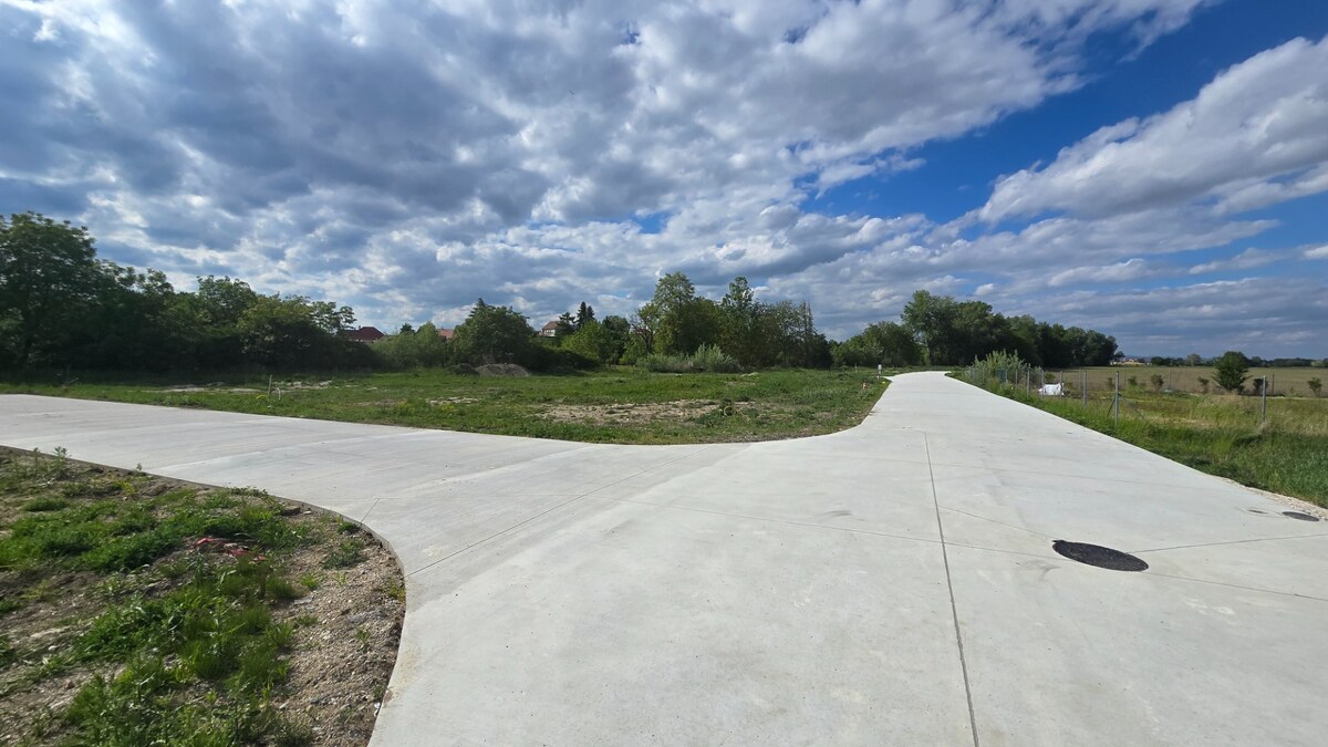 *REZERVOVANÉ* STAVEBNÝ POZEMOK 561 M² BOROVCE *VIDEO* — foto 16