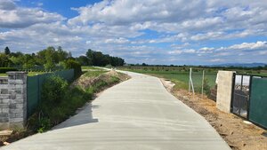 *REZERVOVANÉ* STAVEBNÝ POZEMOK 561 M² BOROVCE *VIDEO* — foto 1
