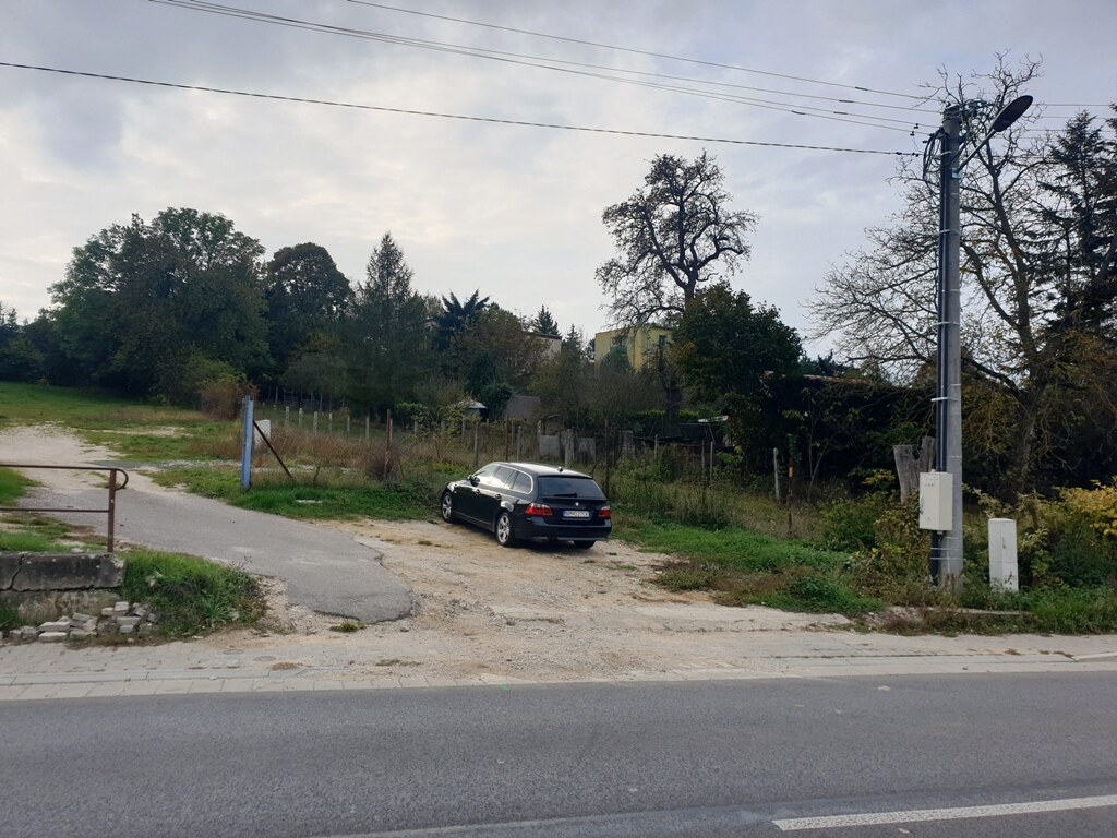 Stavebný pozemok o výmere 704 m2 v súkromnej štvrti - Stará Turá — foto 6