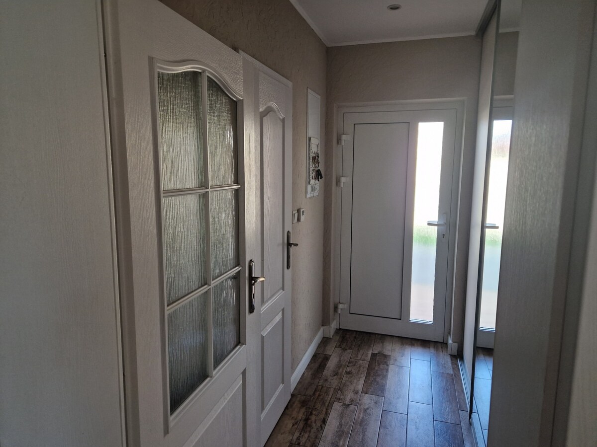 Novostavba - bungalov 100 m2 v obci Košeca, pozemok 800 m2 — foto 14