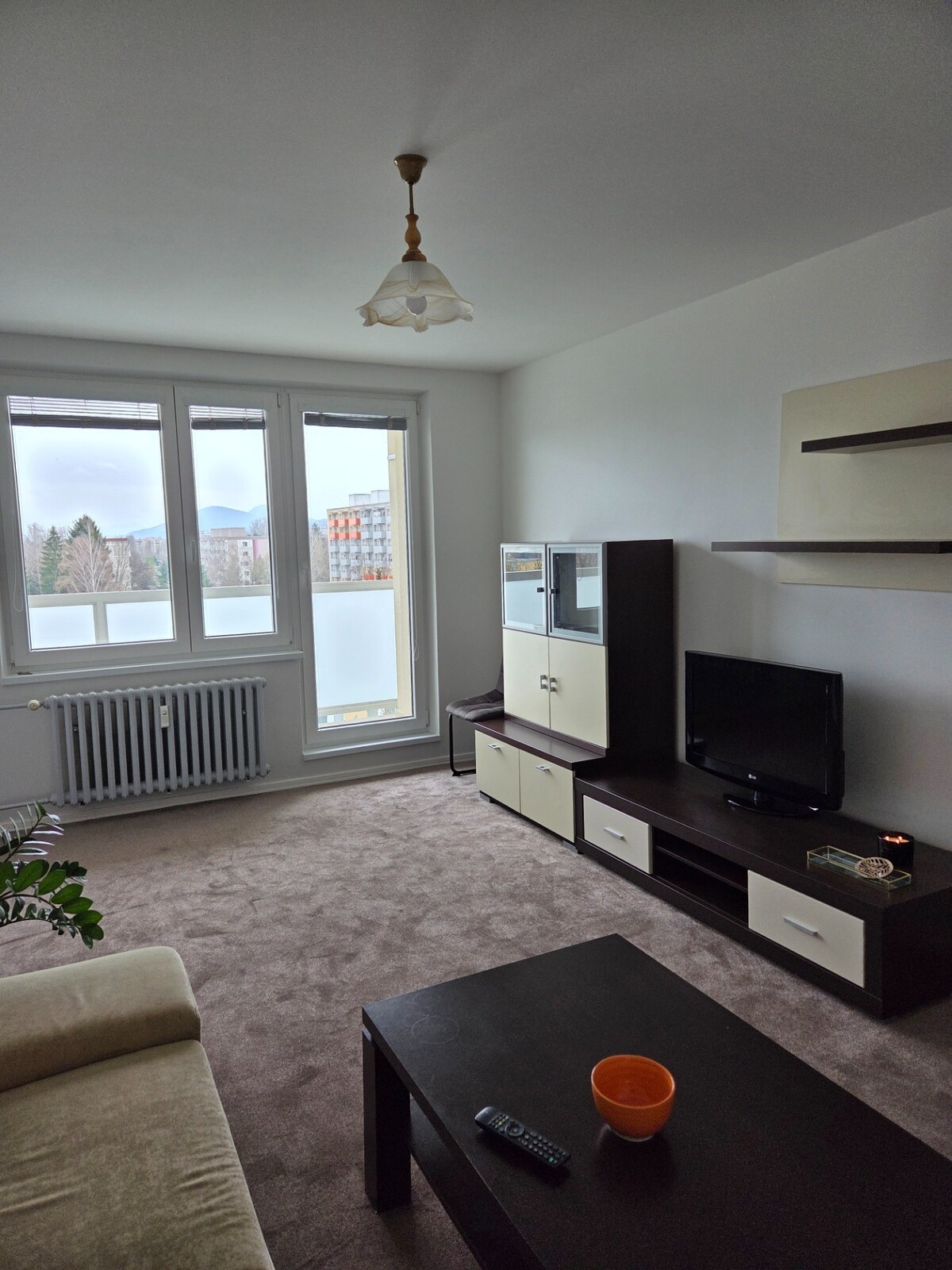 Na prenájom 1 izbový byt Dubnica nad Váhom 45 m2 — foto 8
