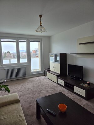 Na prenájom 1 izbový byt Dubnica nad Váhom 45 m2 — foto 8