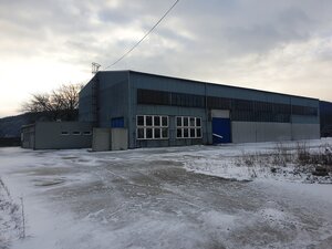 Priemyselný objekt 8 000 m2 s halou 991 m2 - Trenčianske Bohuslavice — foto 2