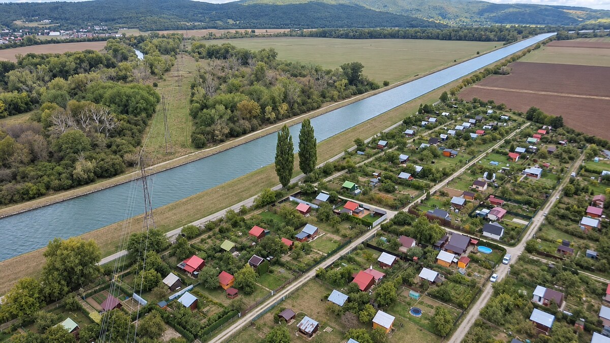 Predaj pozemku 401 m² v záhradkárskej oblasti – Drahovce (Sĺňava –Hať) — foto 11