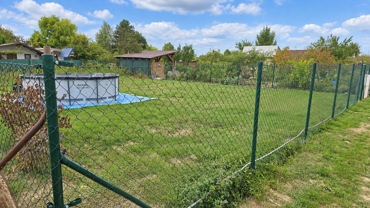 Predaj pozemku 401 m² v záhradkárskej oblasti – Drahovce (Sĺňava –Hať) — foto 2