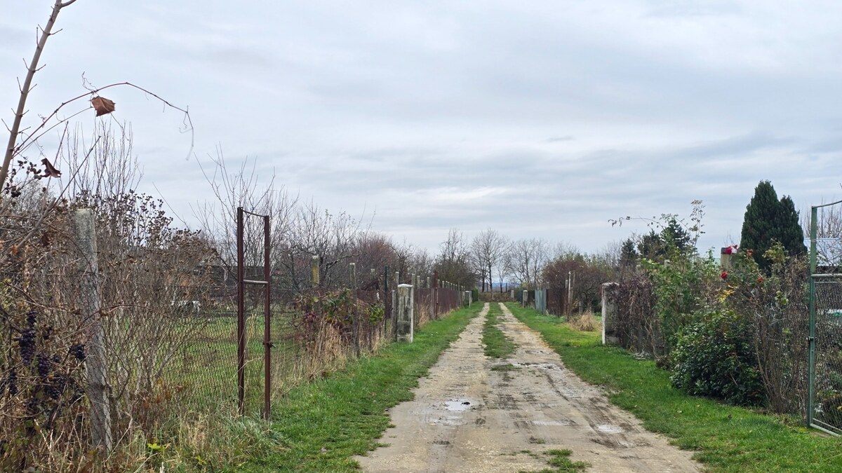 Predaj pozemku 401 m² v záhradkárskej oblasti – Drahovce (Sĺňava –Hať) — foto 10