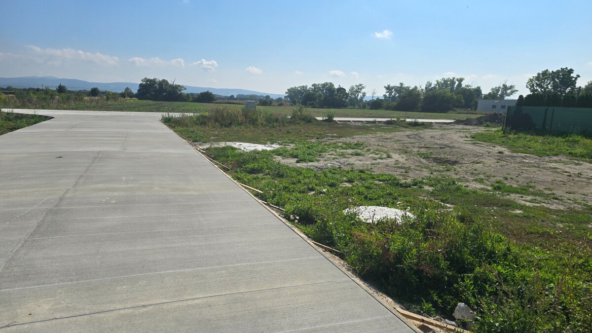 PREDAJ STAVEBNÝ POZEMOK 607 M² BOROVCE /VODA, ELEKTRINA, KANALIZÁCIA/ — foto 14