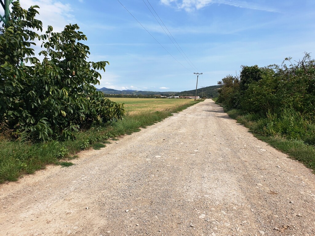 Investičný pozemok o výmere 17 261 m2 - len 3 km od Nového Mesta n/V — foto 5