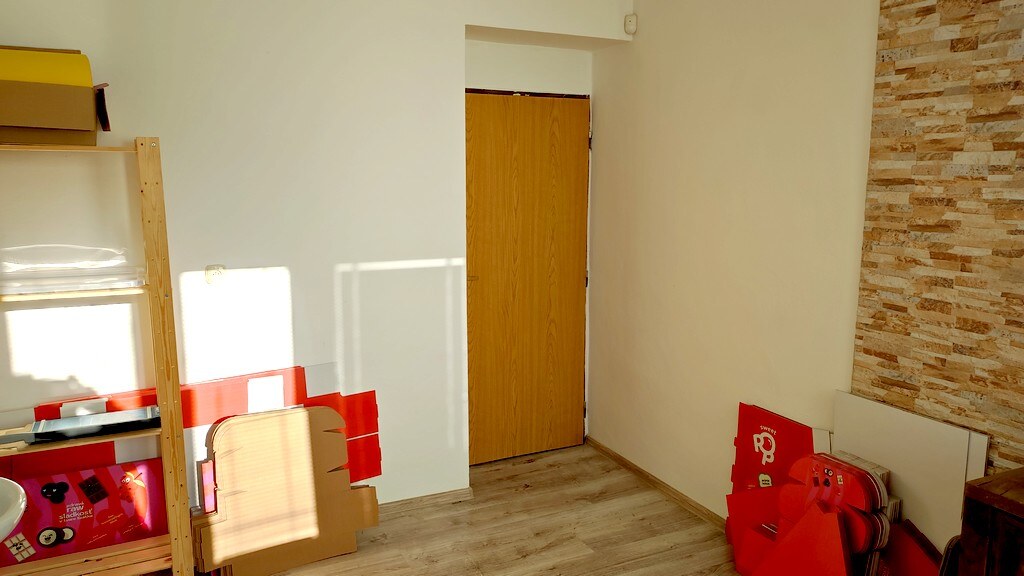 Prenájom priestorov schválených na služby 13m2 Piešťany — foto 4