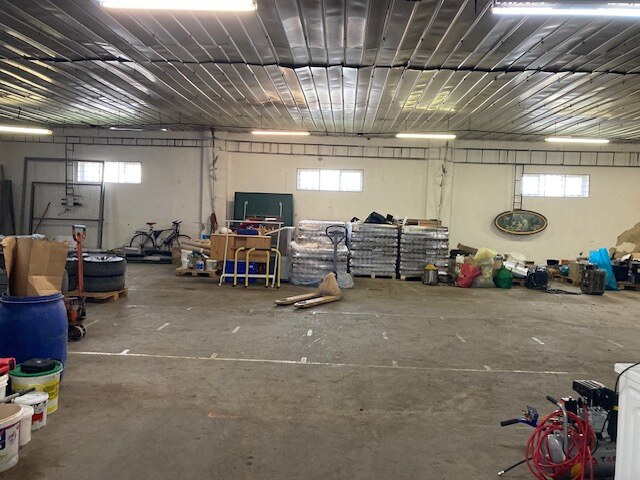 Na prenájom Skladové priestory Ilava, 350 m2 — foto 2