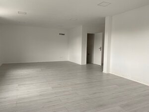 Kancelárske a prevádzkové priestory- Dubnica nad Váhom (52 m2, 104 m2) — foto 15