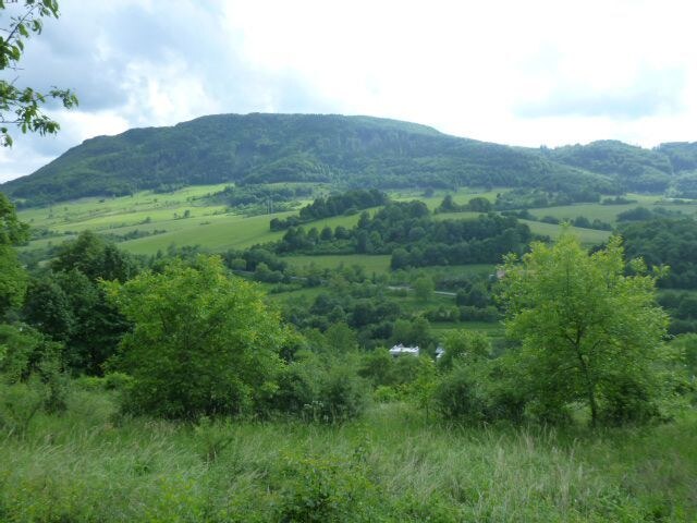 Na predaj pozemok ILAVA - HORNÁ PORUBA, 3100m2 *** KRÁSNY VÝHĽAD *** — foto 2