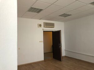 Prenájom kancelácie v centre mesta Považská Bystrica, 23 m2 — foto 5