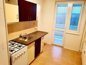 2 izbový byt Bánovce nad Bebravou   / 52m2 / DUBNIČKA / LOGGIA — foto 1