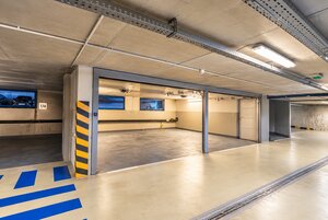 Na prenájom 2-garáž, 42 m², v garážovom dome, Cintorínska ul., ihneď — foto 2