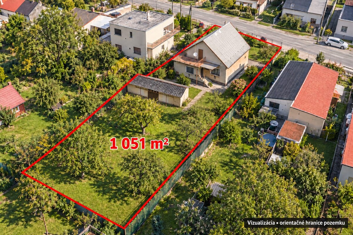 Dom s potenciálom a veľkou záhradou – Dubnica nad Váhom -Rezervované