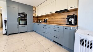 ZREKONŠTRUOVANÝ A ZARIADENÝ DOM 2 + kk • POZEMOK 1 112 m² • LÚKA — foto 7